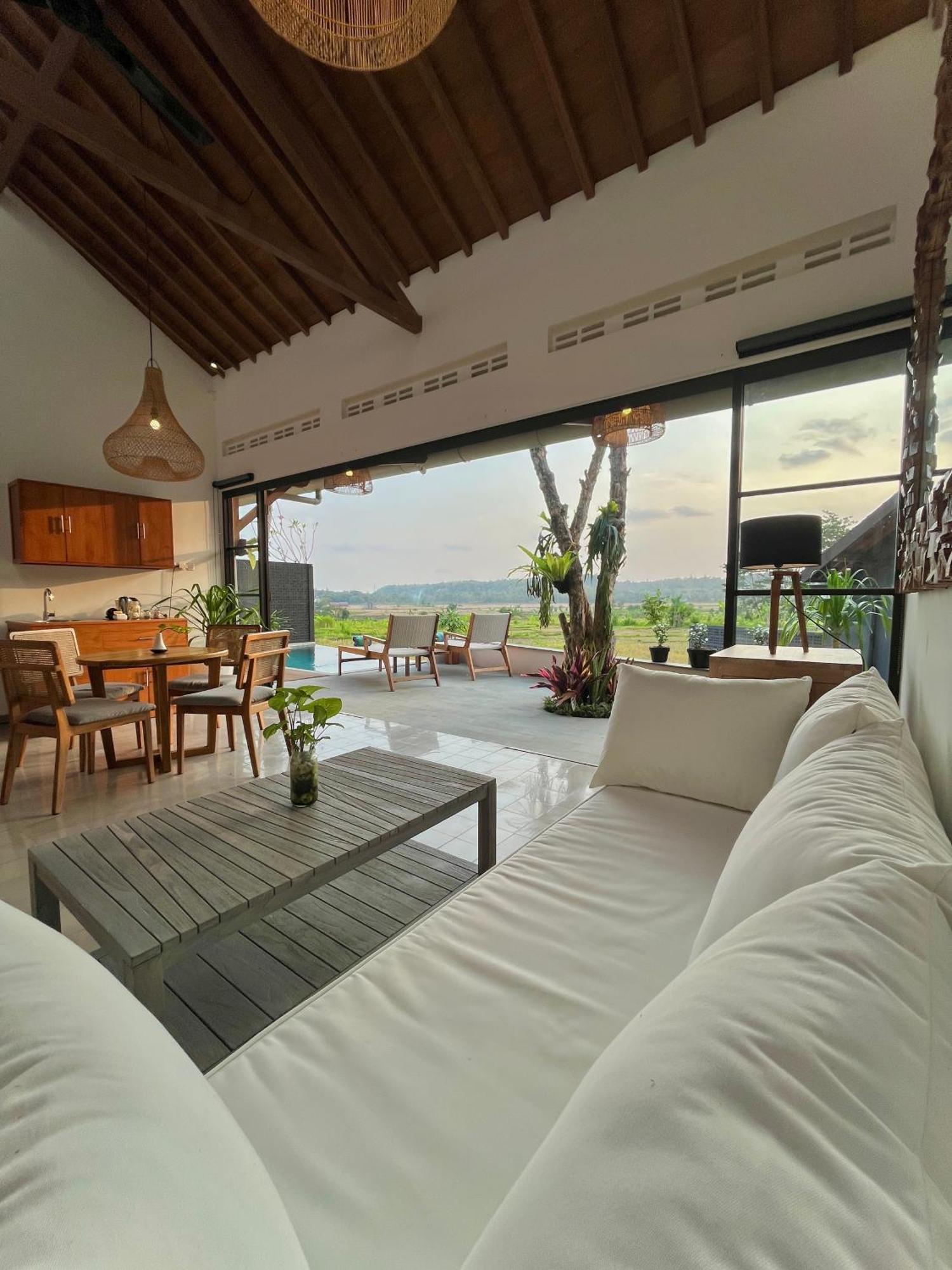 Boutique Villa Jogja Senang Yogyakarta Exterior foto